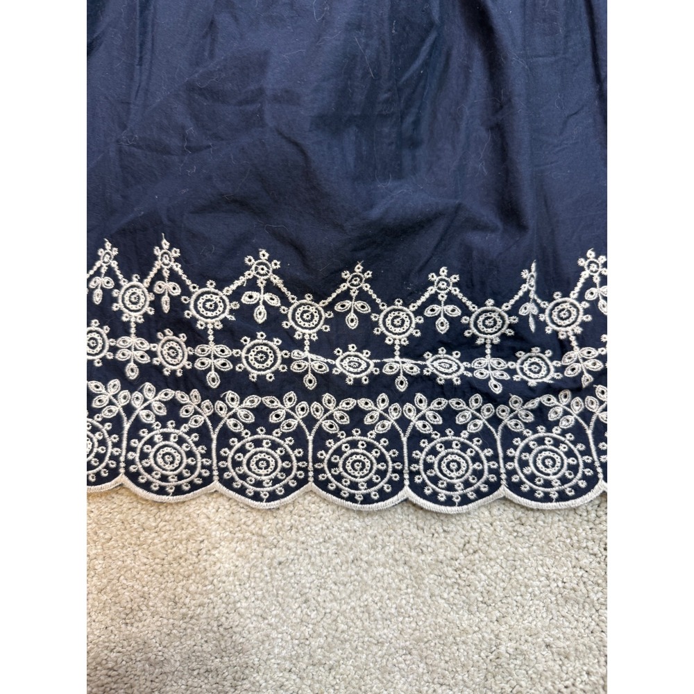 Abercrombie & Fitch Navy‎ Blue Eyelet Embroidered Off Shoulder Smocked Blouse M - Picture 2 of 6